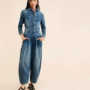 NEW Free People CRVY Roulette Barrel Jumpsuit Women’s Medium Denim One Piece